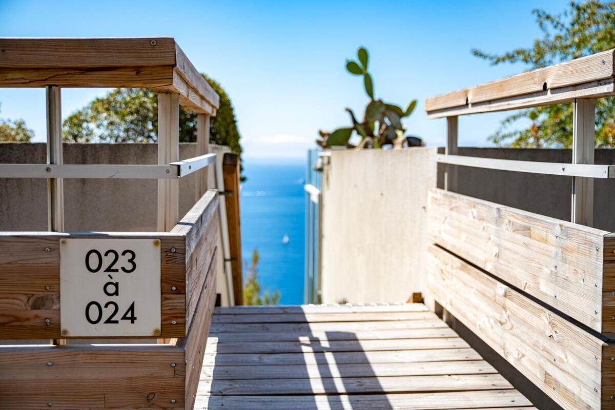 Le Coq -splendide Vue -magnifique Piscine -parking * Cap-d'Ail